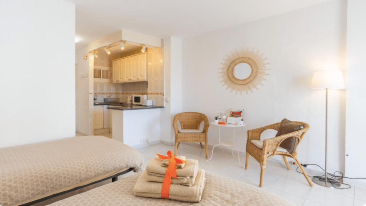 797 Holiday Rentals- Luminoso Estudio En Arroyo De La Miel Бенальмадена Экстерьер фото