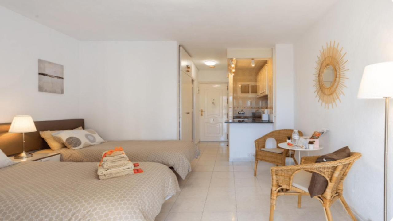 797 Holiday Rentals- Luminoso Estudio En Arroyo De La Miel Бенальмадена Экстерьер фото